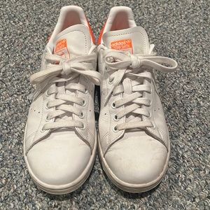White Stan smith adidas